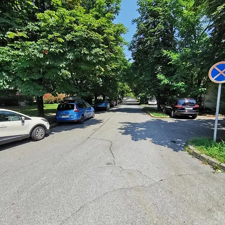 Center, Trnovski Pristan Апартаменты