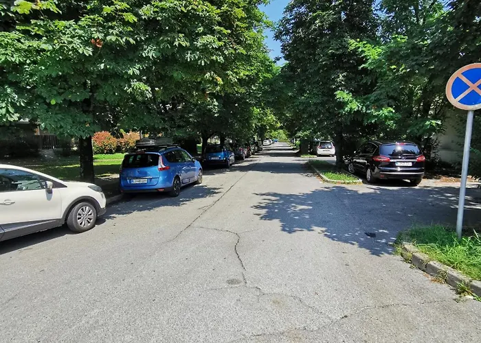 Center, Trnovski Pristan Apartma